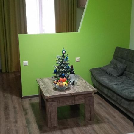 Studio Apartment In Батуми Экстерьер фото